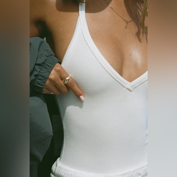 Joah Brown Racerback Tank Top - Picture 4 of 9